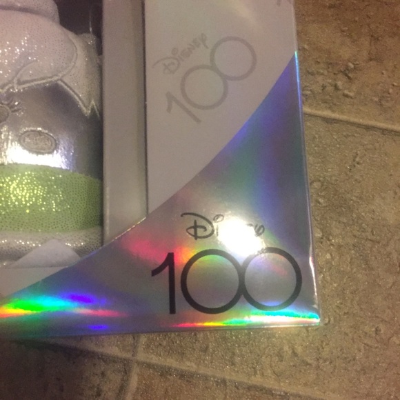 Disney exclusive 100 squishmallows set - Picture 2 of 5